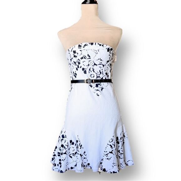 Alexis Black and White Floral Lace Strapless Mini Dress, Size Medium - Picture 7 of 14